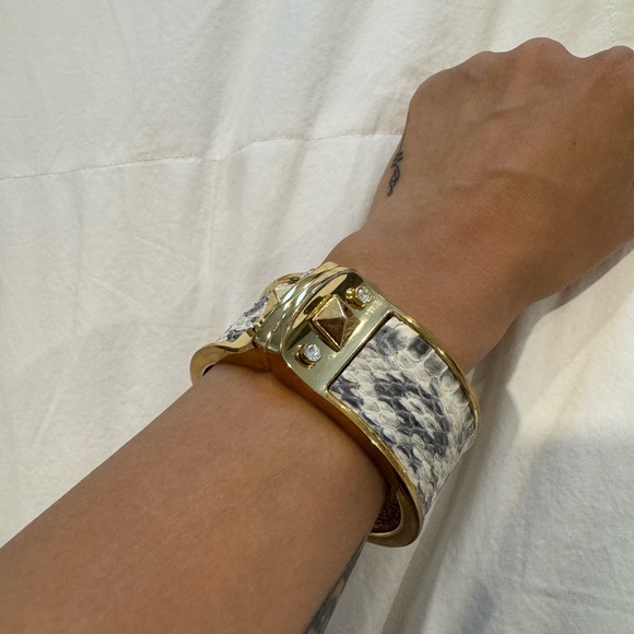 Stella & Dot Snakeskin Bangle ✨✨ - Picture 7 of 8